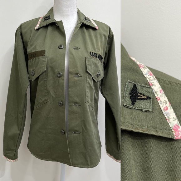 Vintage Repurposed Urban Renewal Military Surplus Jacket Ditsy Floral Trim Small - Picture 1 of 11